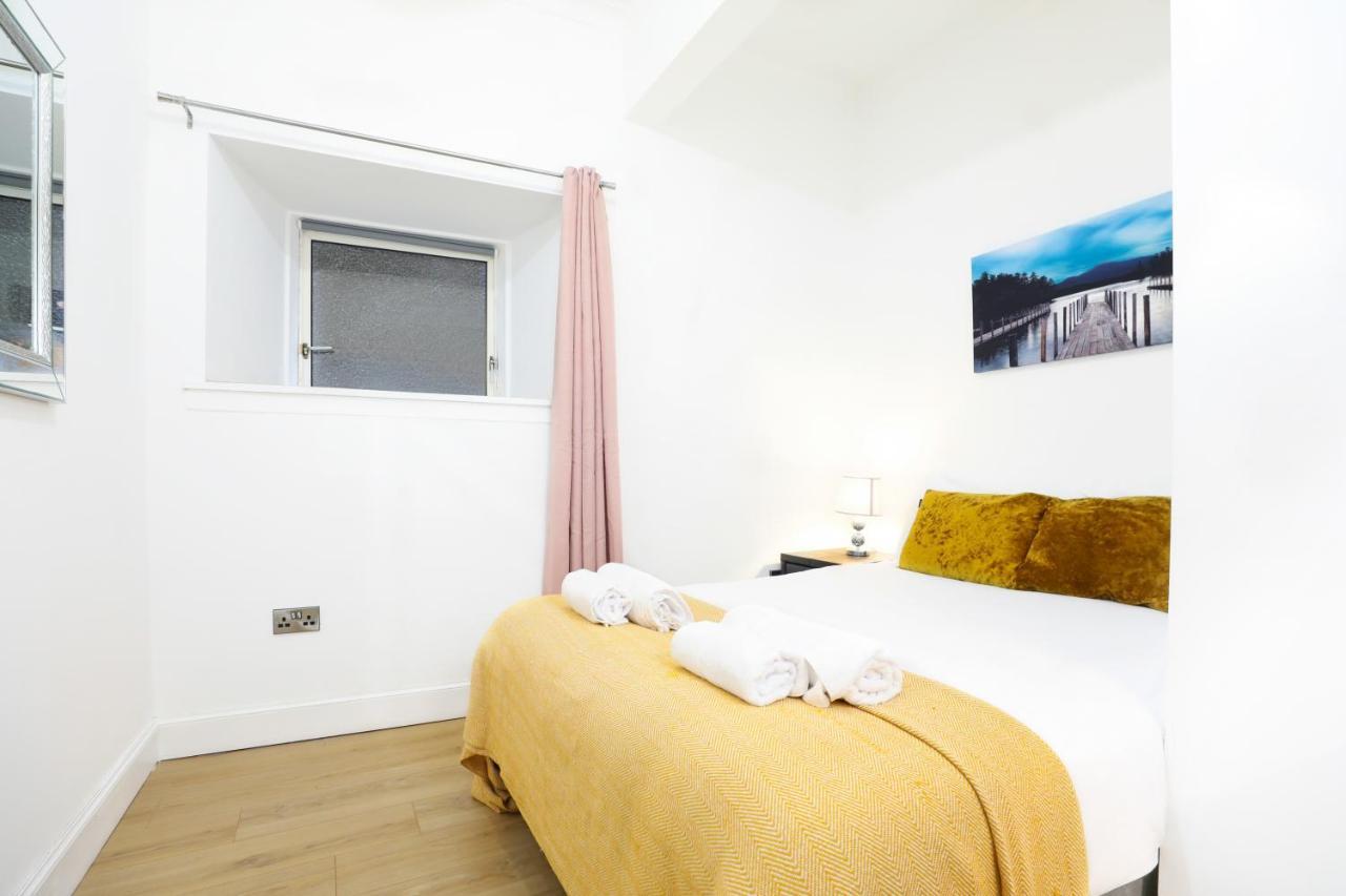 Stunning Modern 3 Bedroom Apartment Edimburgo Exterior foto