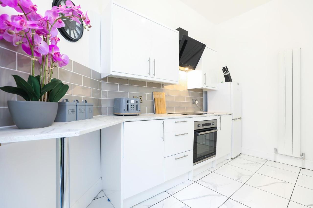 Stunning Modern 3 Bedroom Apartment Edimburgo Exterior foto