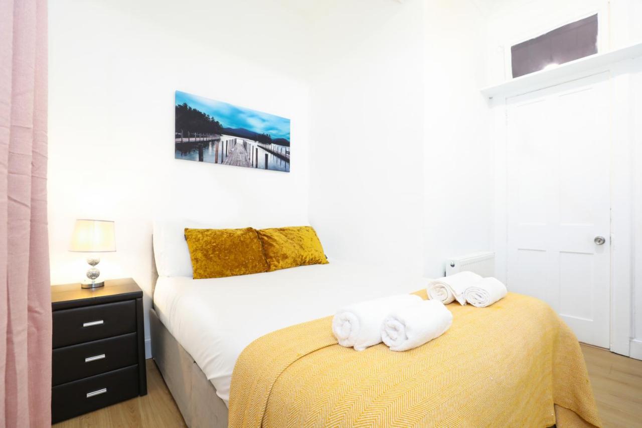 Stunning Modern 3 Bedroom Apartment Edimburgo Exterior foto